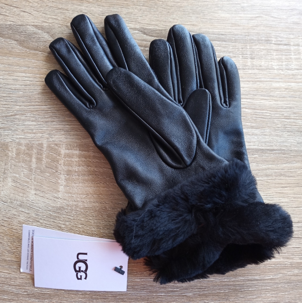 Beautiful UGG NWT Leather & Cashmere Gloves